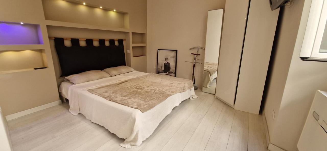 Savelli Apartment Old Town - Near Navona Place Rom Exterior foto